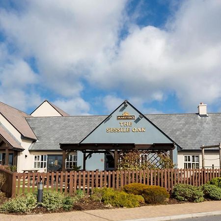 Sessile Oak, Llanelli By Marston'S Inns Экстерьер фото