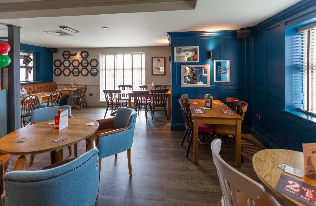 Sessile Oak, Llanelli By Marston'S Inns Экстерьер фото